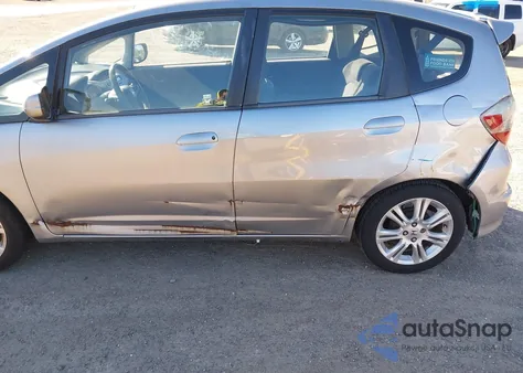 2010 Honda Fit Sport from USA, damaged, VIN JHMGE8H42AC013059
